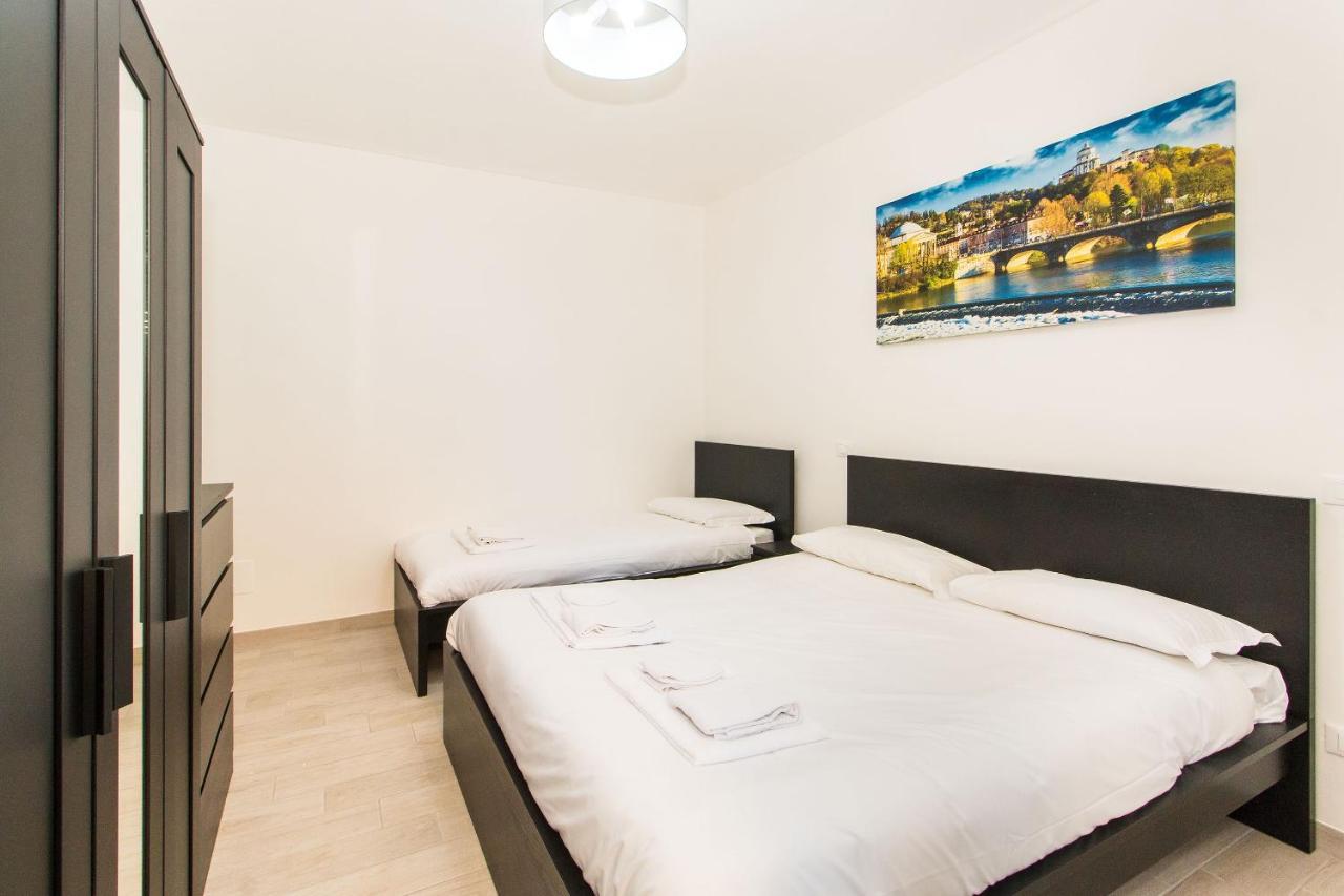 Piazza Statuto Comfortable Apartment Turin Bagian luar foto